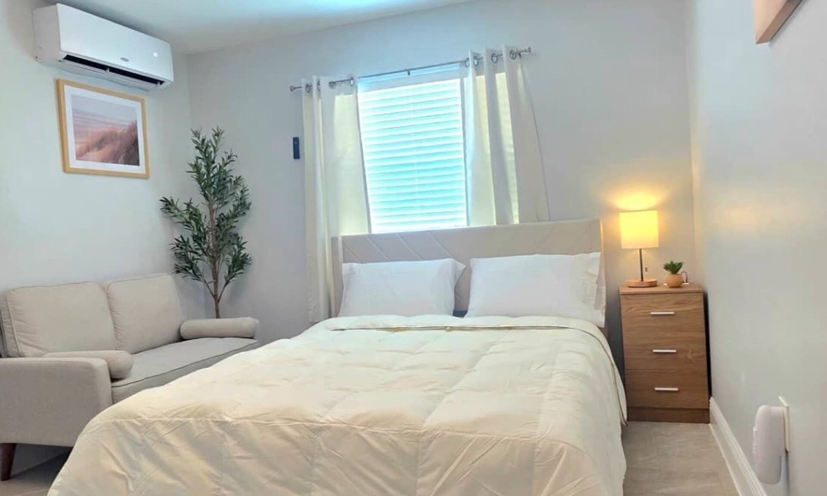 Clair-Mel City Apartment | #08 New The Chill Spot in law suite