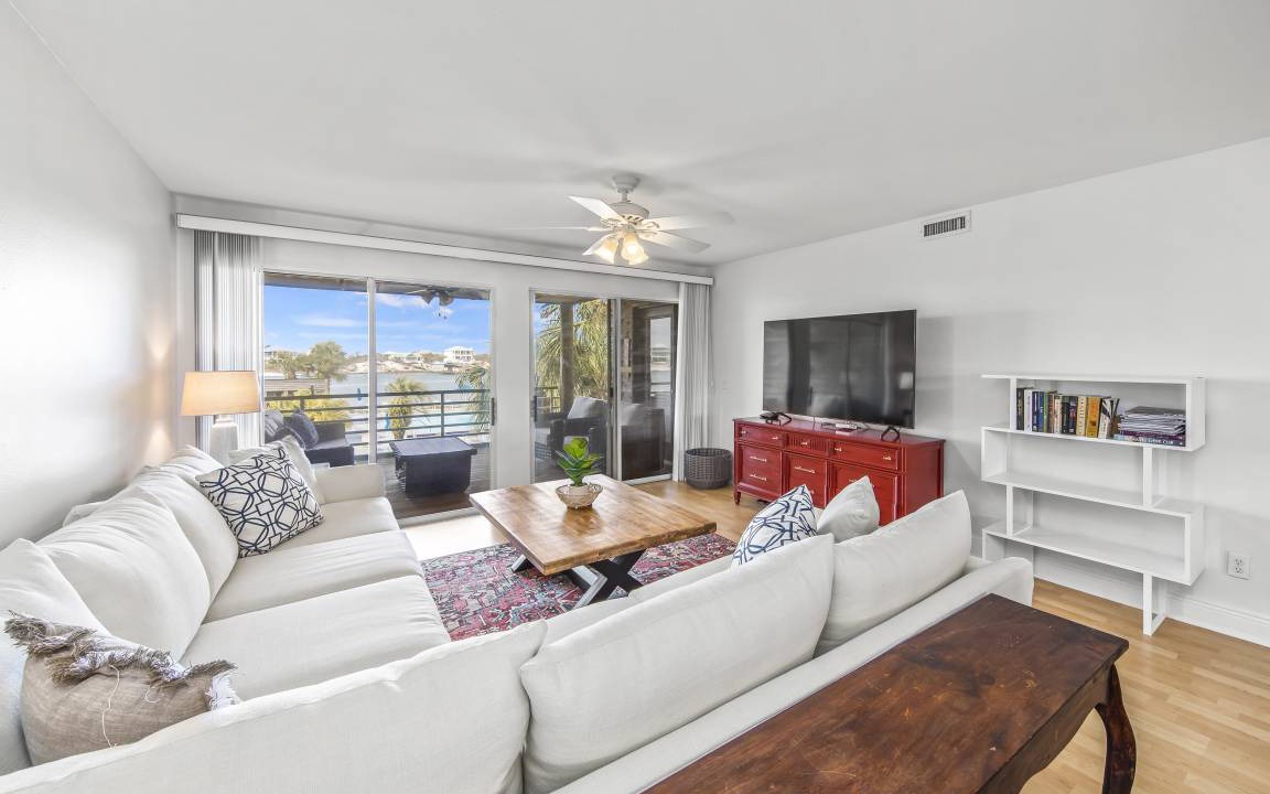 Ono Island Condo | 121 m² Condo ∙ 2 bedrooms ∙ 8 guests