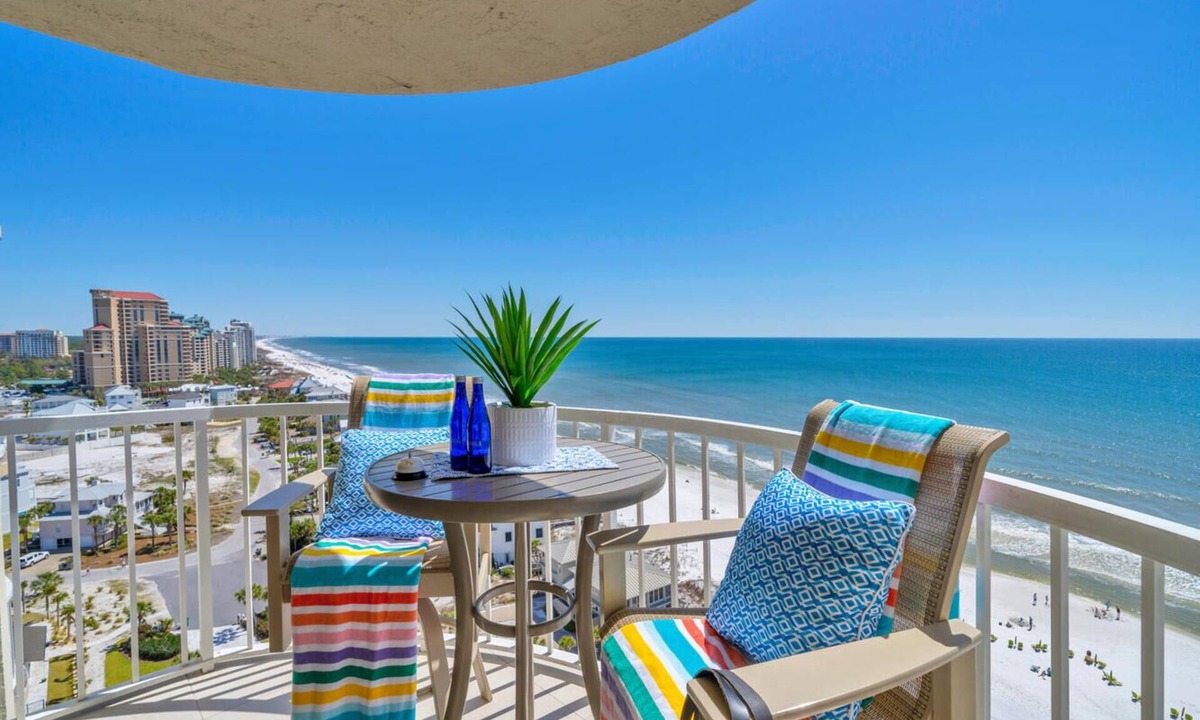 Gulf Pines Condo | 1504 | Stunning! Heated Pool/Hot Tub + Tennis/PB
