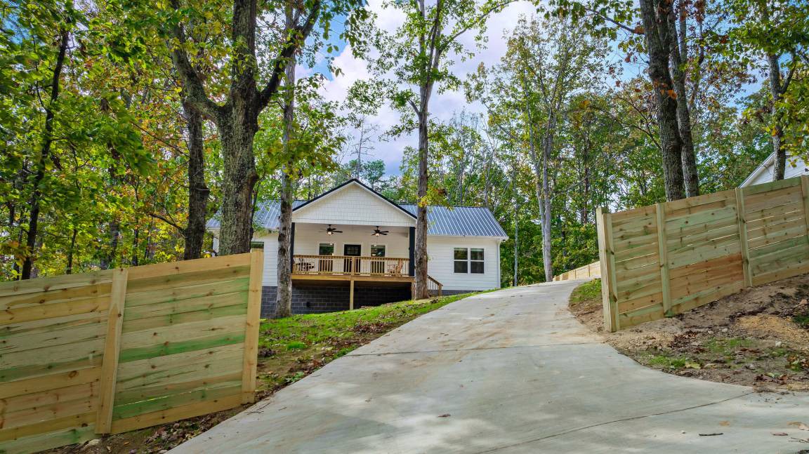 Fort Payne House | 171 m² House ∙ 3 bedrooms ∙ 6 guests
