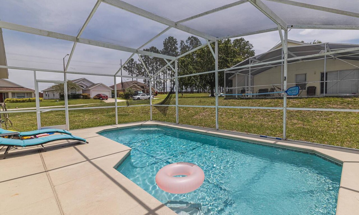 Florida Pines House | 173 Hillside Dr in Davenport