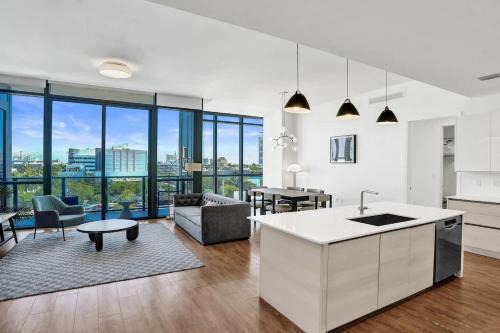 West Avenue House | 17WEST Spacious 2BR Apartment with Balcony 511