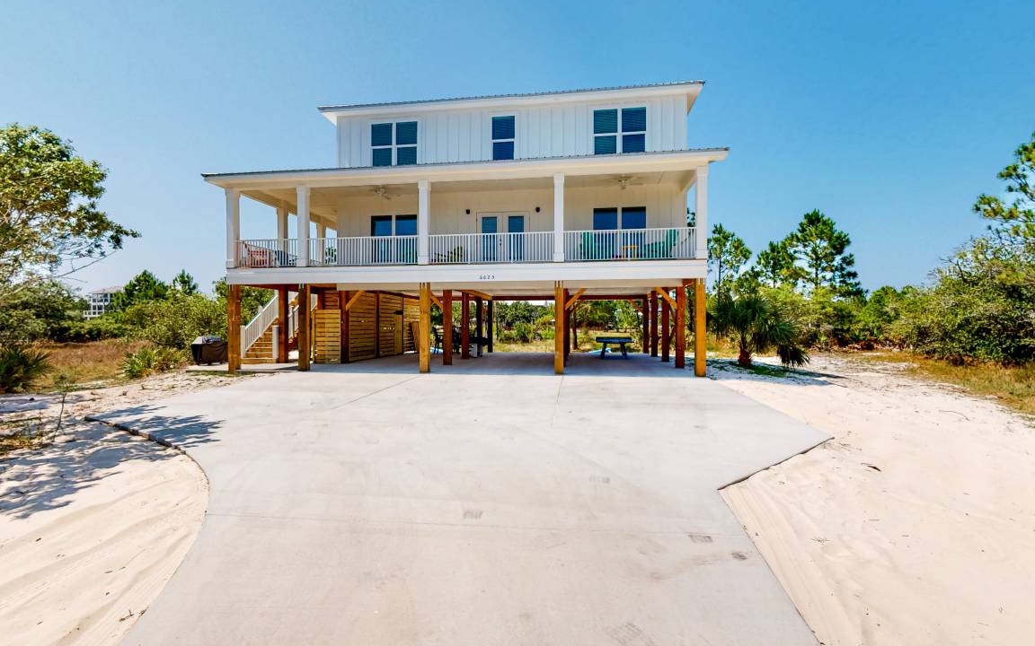 Surf Side Shores House | 197 m² House ∙ 5 bedrooms ∙ 10 guests