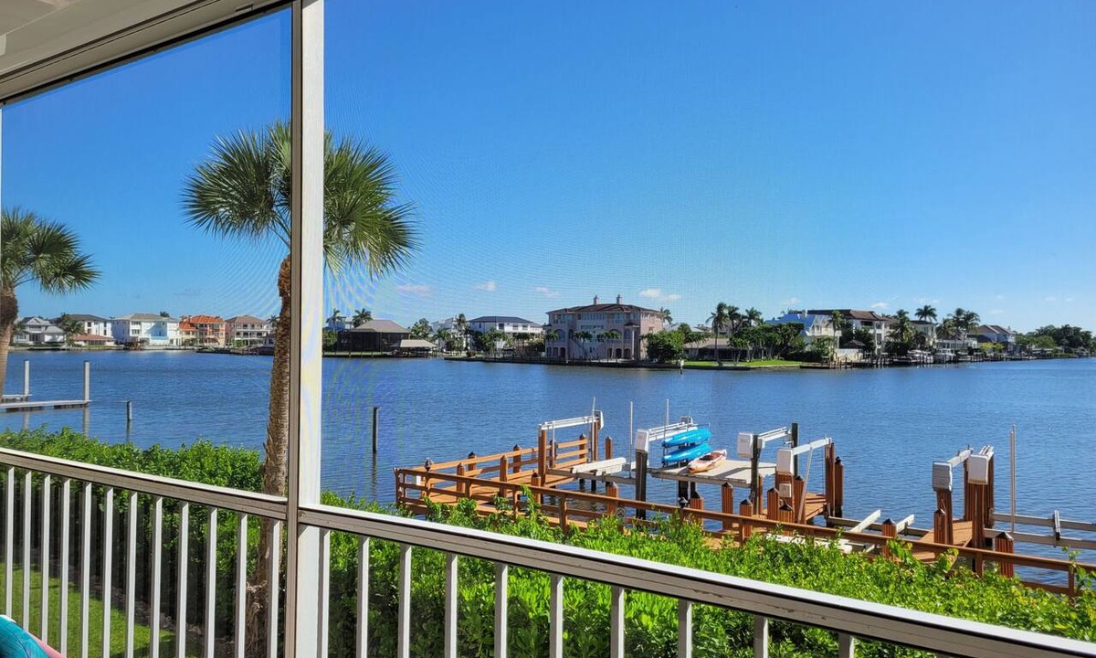 Vanderbilt Beach Condo | 1st Floor Condo Direct Bay/Gulf Beach Views! Steps To Beach! Specials
