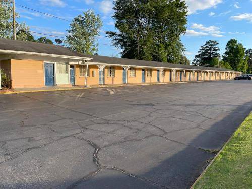 Tuscaloosa Hotel | 20 m² Motel ∙ 4 guests
