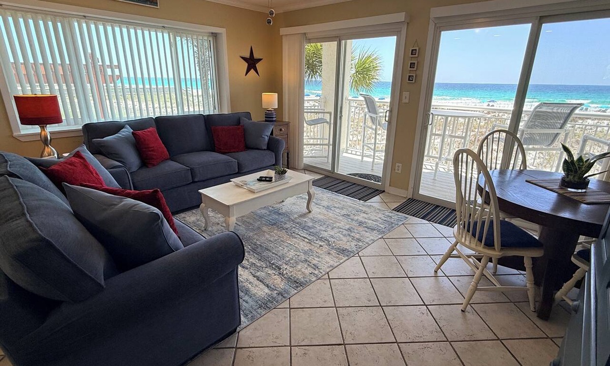 Fort Walton Beach Condo | #201- GULF FRONT, END UNIT. BOOKING SPRING AND SUMMER! BCH SERVICE INCLUDING.!