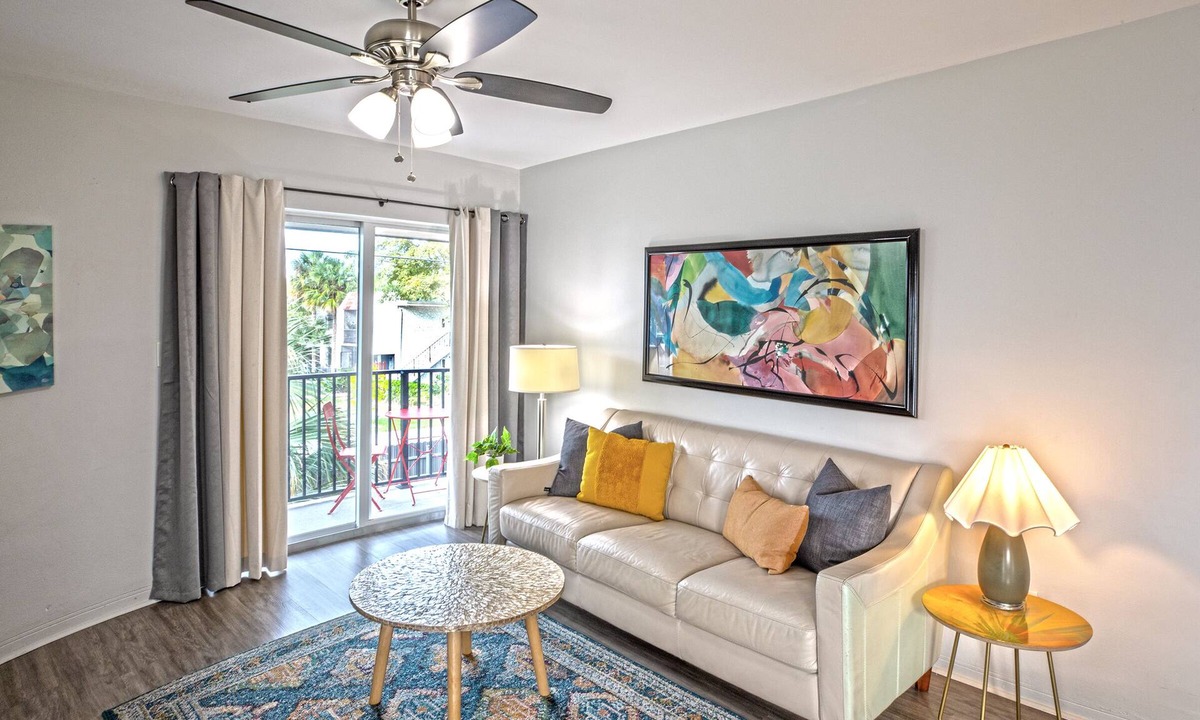 Palmetto Bay Apartment | 2BR 4 Beds by Miami SoFi Vacation Rentals Tucked in a quiet Palmetto Bay neighborhood, this property offers stylish 2BR/1BA stays with thoughtful design, outdoor spaces, and easy access to parks, dining, and Miami hotspots.