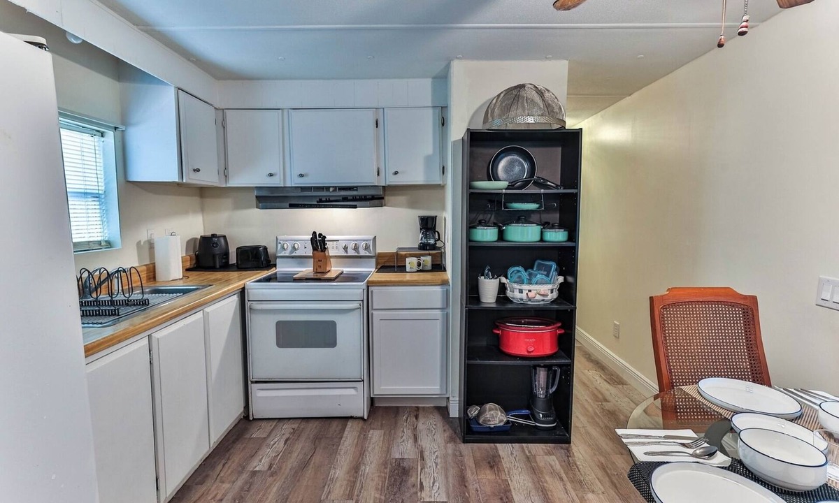 Citra House | 2BR House + RV Access + BBQ Near Silver Springs