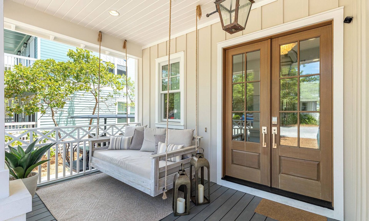 Santa Rosa Beach House | 4 Bedroom- walk to private beach- Tennis-Pickleball- 2 Pools Sleeps 12