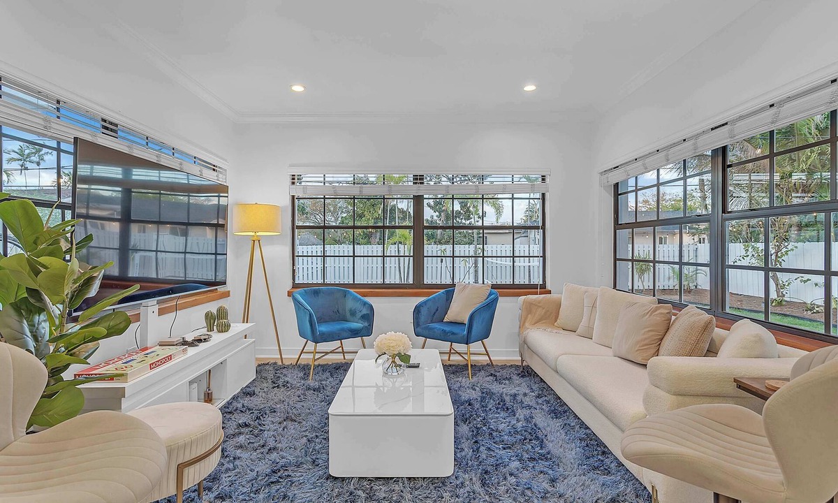 Miami Springs House | 4BR Home in Miami Springs l Near Airport |Sleeps 8