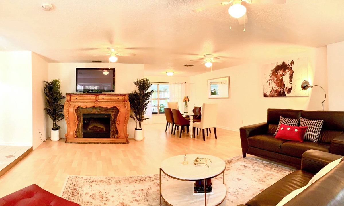 Florida Central Atlantic Coast House | 5bd Country Charm w/1Acre, Deck, Private space near Parks