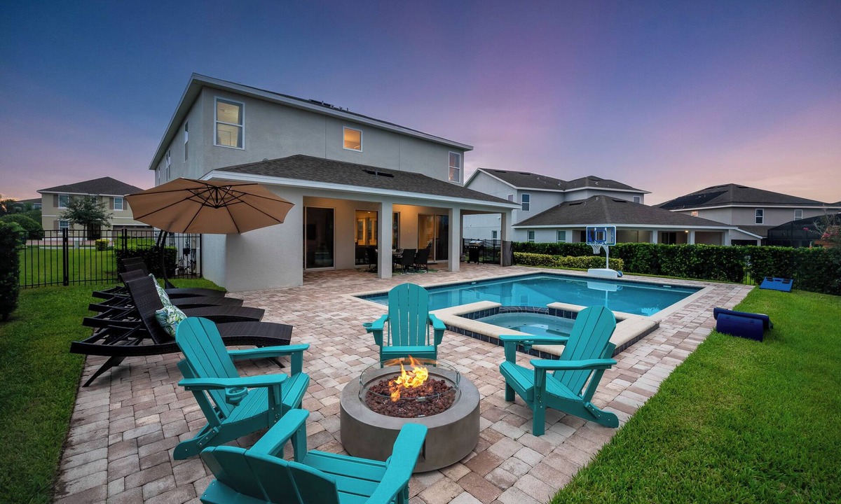 West Kissimmee House | 9-Beds Villa/Huge Pool/Spa/Private Theater/FirePit