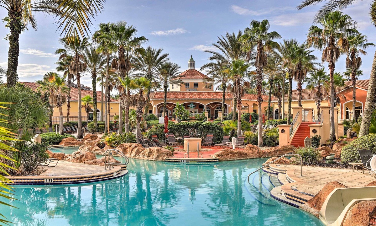 Regal Palms House | 9 Mi to Disney: Sunny Resort Townhome w/Patio!