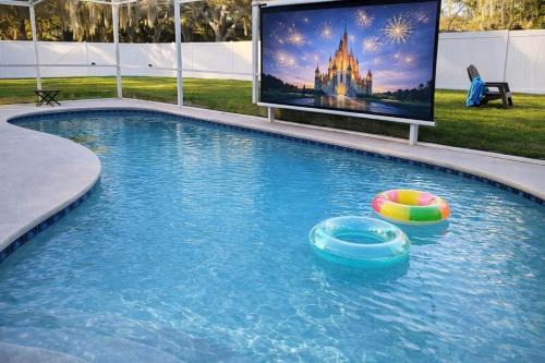 Clear Creek House | Amazing Star Wars Villa - Theater, Arcade, Heated Pool, 3Kings, 5BR Near Disney