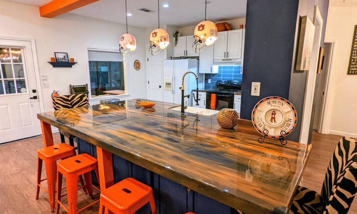 Lee County House | Auburn Tiger Alumni Retreat on 20 acres