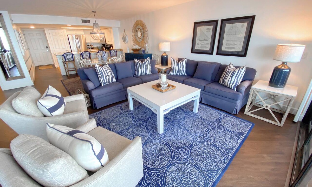 Punta Rassa Condo | Bay View Tower 334: Enjoy fishing by day, and Beachfront views for Sunset