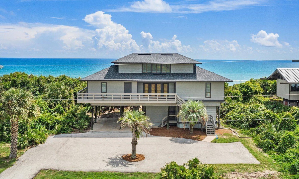 South Ponte Vedra Beach House | Beachfront Living! Perfect for family getaways!