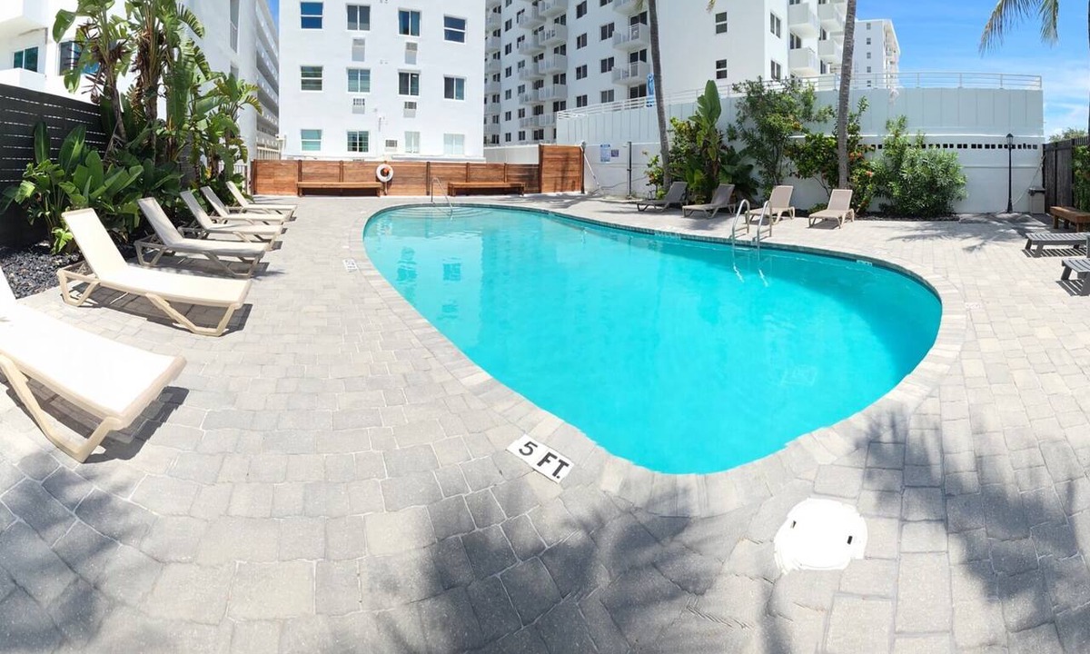 South of Fifth Apartment | BeachFront On The Sand Unit #313 South of 5th, 335 Ocean Drive, Miami Beach
