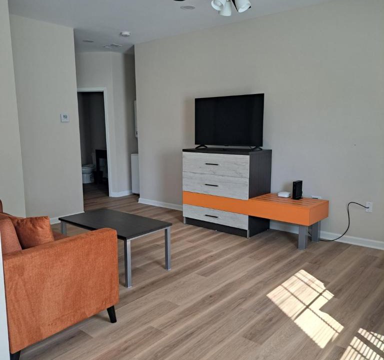 D'Iberville Apartment | Beaujolais Villas