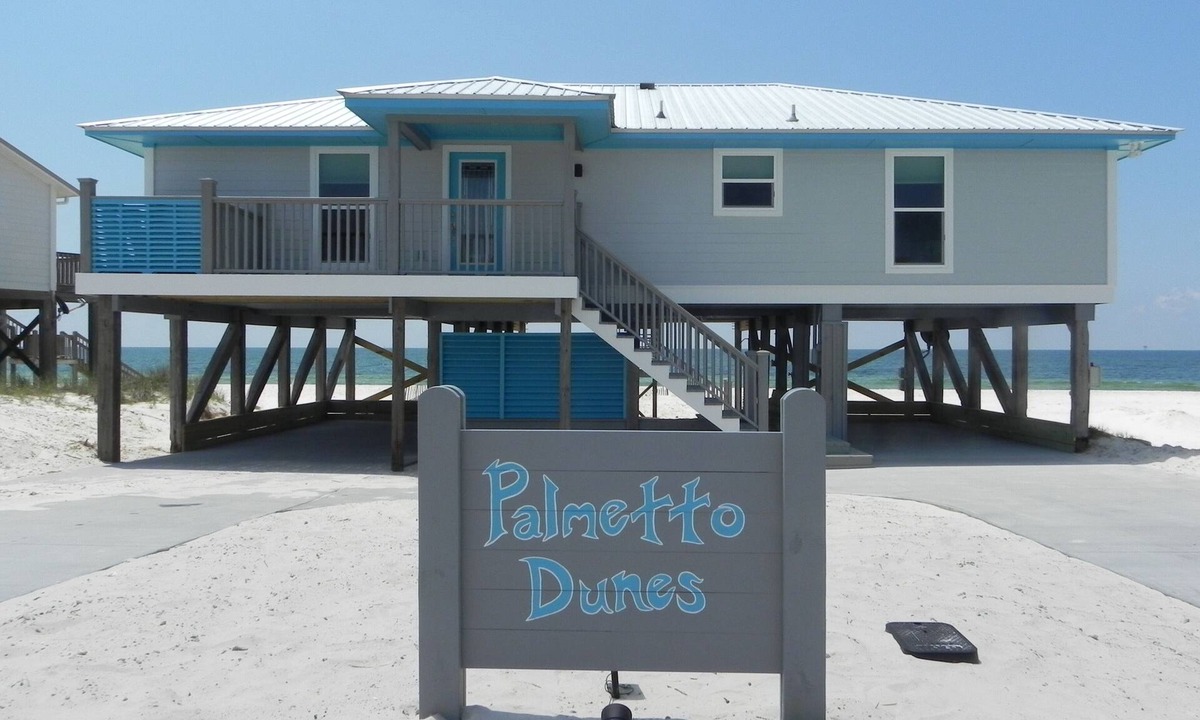 Surf Side Shores House | BEAUTIFUL BEACHFRONT PROPERTY!nBOOK YOUR RELAXING GETAWAY AT PALMETTO DUNES! n