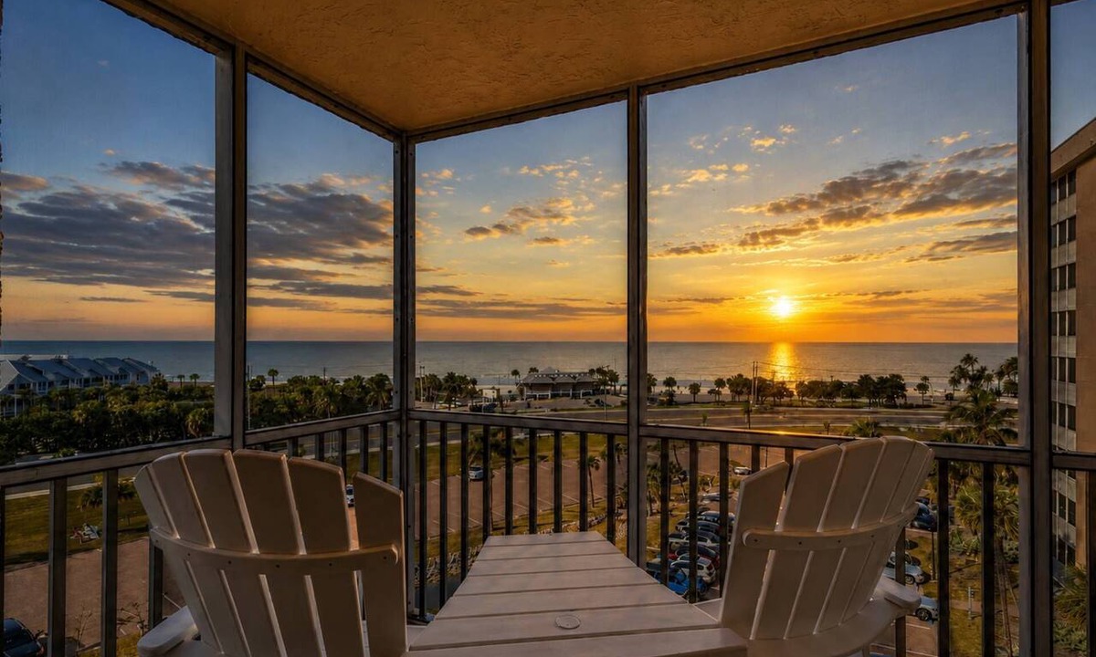 Bonita Springs Condo | Beautiful Gulf View Studio Steps to Bonita Beach | Stunning Sunsets & Heated Pools | Free Parking