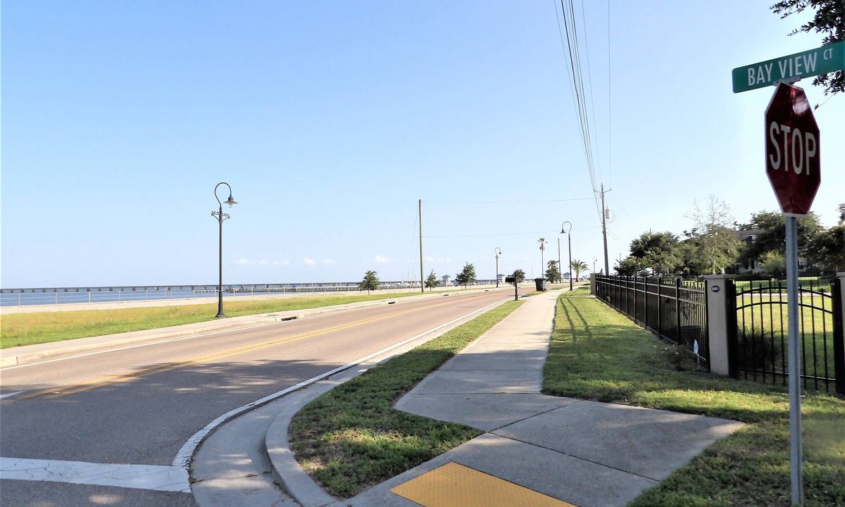 Old Town House | Beautiful Location! Half a Block to Beach and 4 Blocks to MAIN STREET!