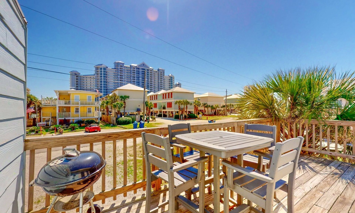 The Sand Surf Beach B | Gulf Shores