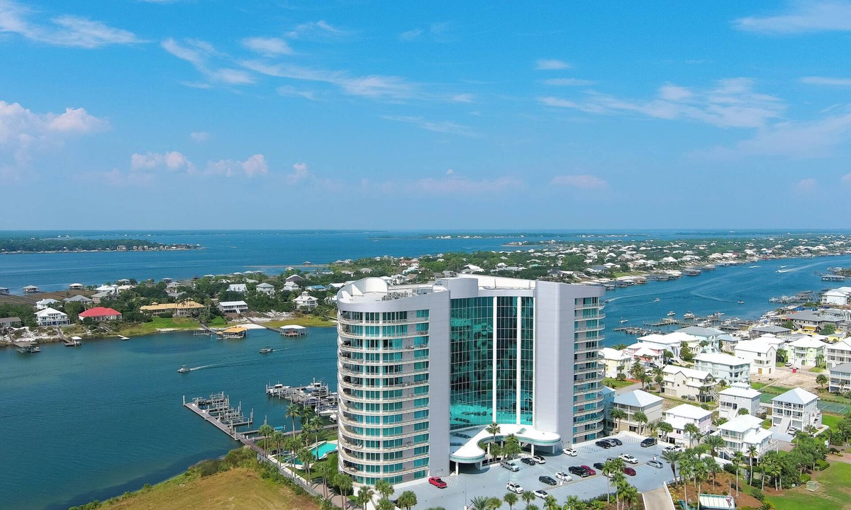 Orange Beach East Condo | Bella Luna 1009-Luxury Condo-Great Views-Walk to Flora-Bama-Boaters Heaven!