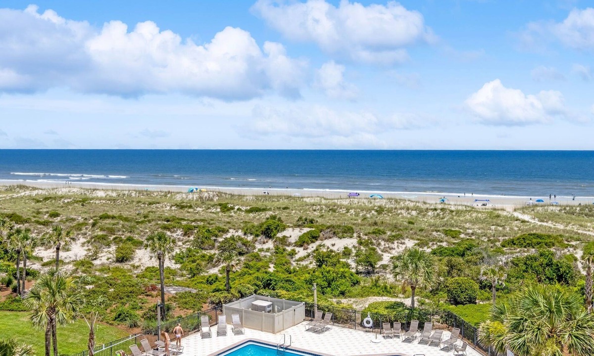 Fernandina Beach Condo | Best Views at Amelia Island Surf and Racquet Club - B149