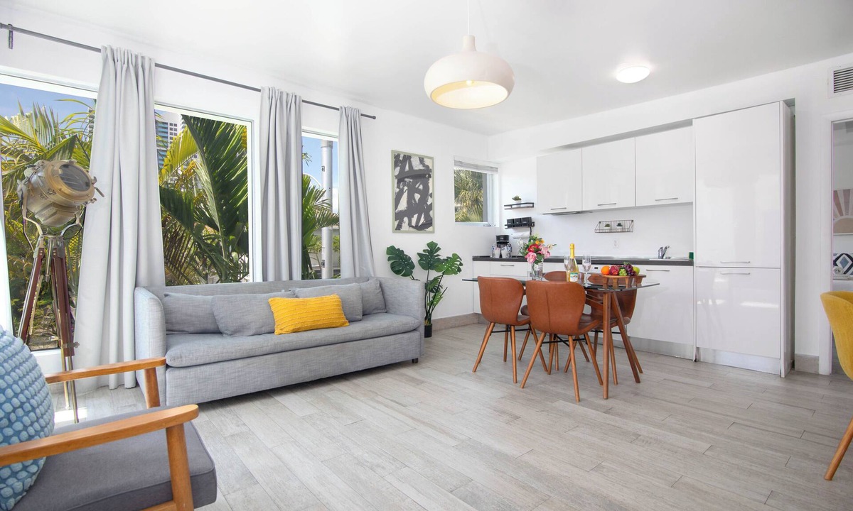 West Avenue Apartment | Boutique Apartments SoBe
