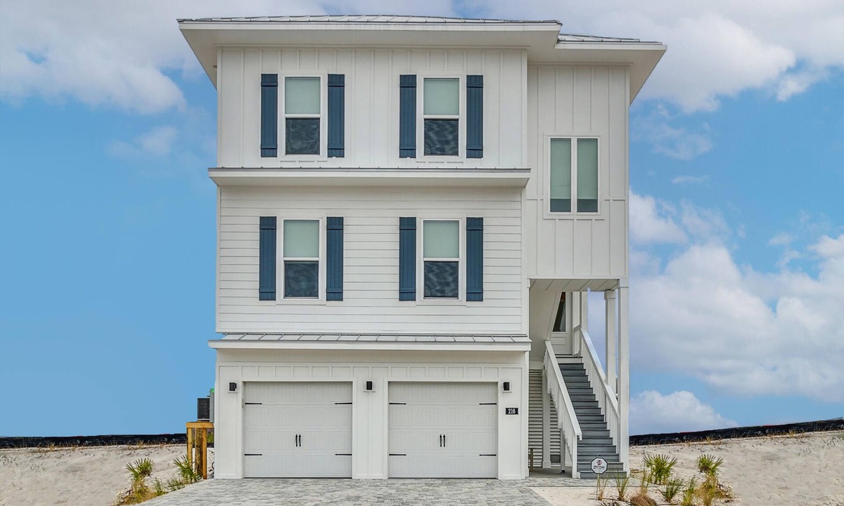 Ono Island House | Brand new 5BD/5B,Community Boat Dock, Private Swim Spa, Sleeps 14+, Gulf Views