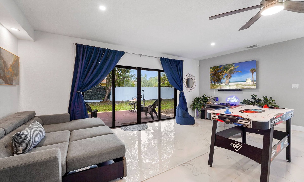 Miami Gardens House | Brand New Renovated COZY Home! Prime Location! Live in Style 🏡🌟⭐️💫