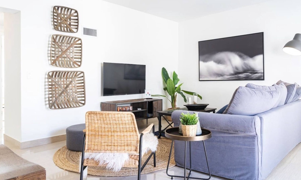 South Pointe Apartment | Bright 2bd Apt Next to the Ocean | Miami Beach