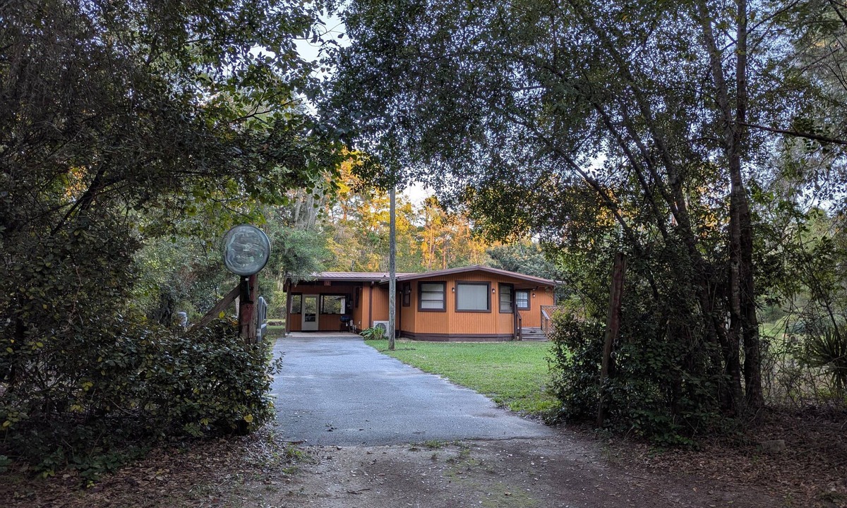 Edgar Cabin | Camp My Way Ocala National Forest Rodman Reservoir Fish/Hunt/Ride/Hike PRIVATE