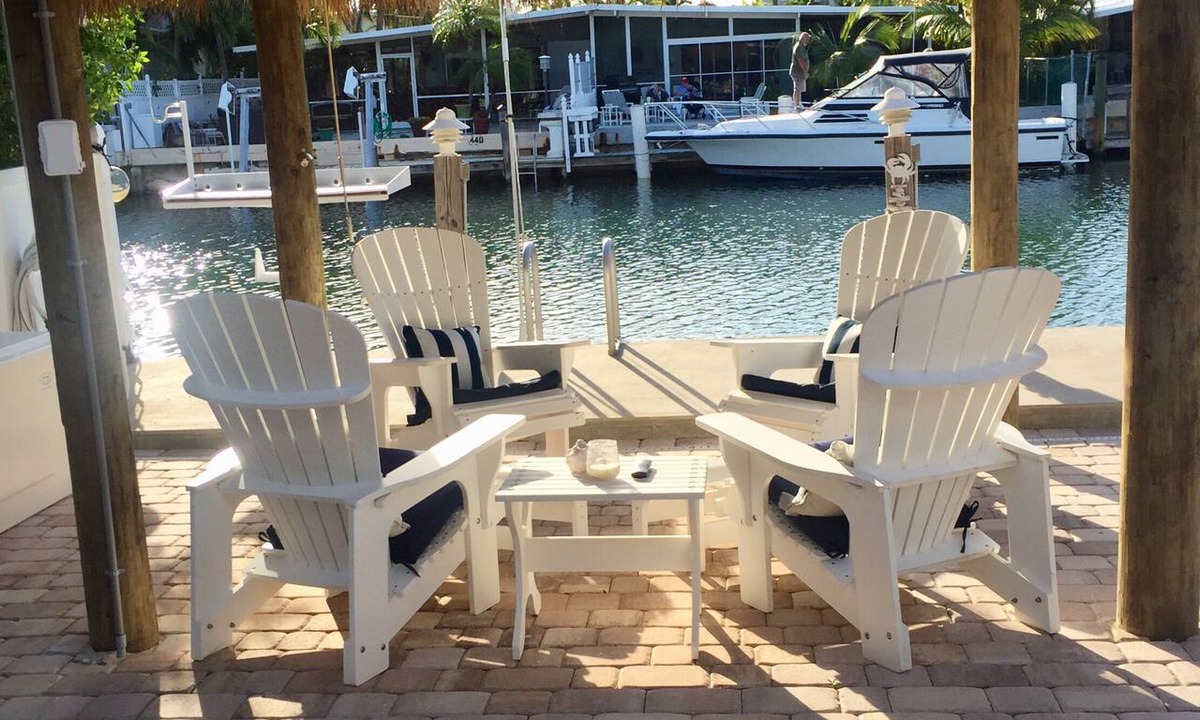 Key Colony Beach House | CASA NAUTICA @KEY COLONY BEACH TIKI BACKYARD ACCESS TO CABANA BEACH CLUB & POOL