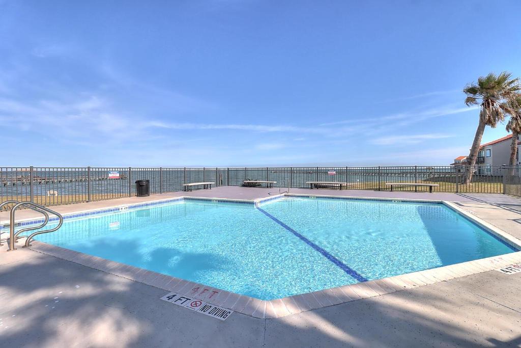 Harbor Oaks Apartment | ChaMingo