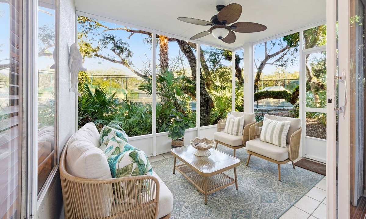 Wabasso Beach Condo | Charming 2-bedroom condo in Sea Oaks, a beautiful tennis and beach community