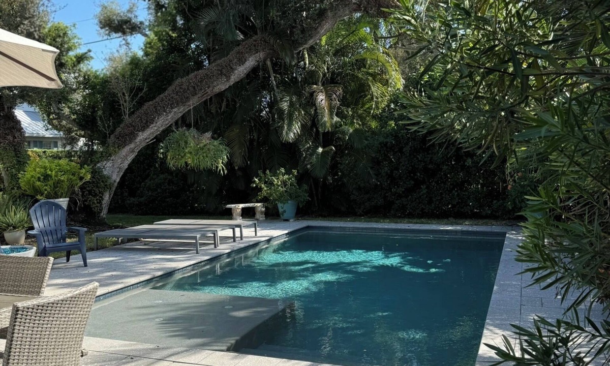 Central Beach House | Charming 3-bedroom Cottage East of A1A in Vero Beach