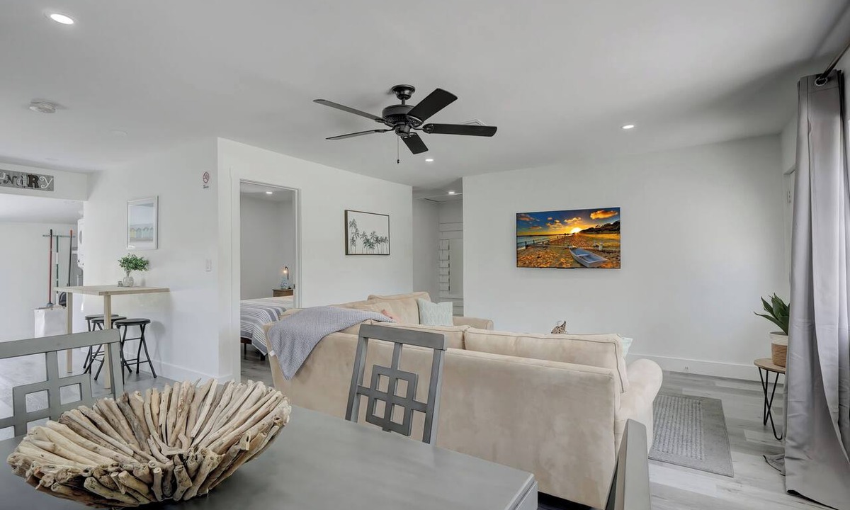 Bonita Springs House | Charming Downtown Retreat with Private Units
