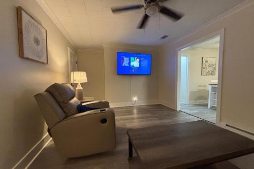 Hattiesburg House | Close-to-Everything Midtown Cottage