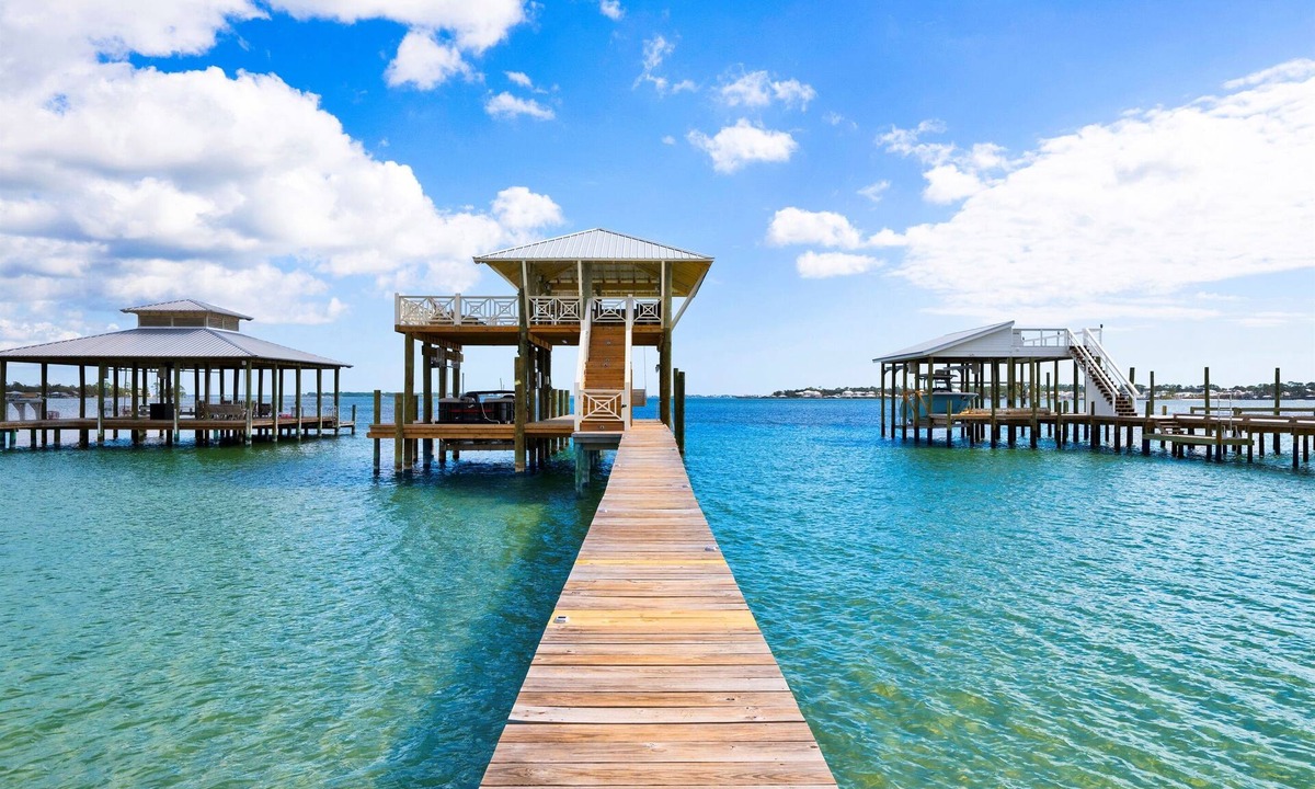Josephine Cottage | Coastal Cottage Retreat | Pool, Boat Dock, & Minutes to Pirates Cove