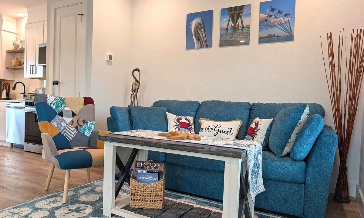 South Pensacola House | Coastal Parkview Cottage