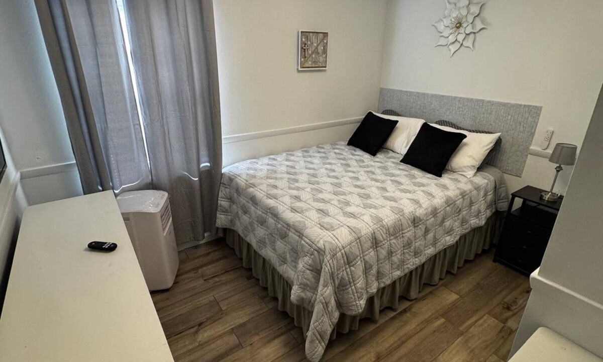 Ocoee Apartment | Come and enjoy our cozy studio in Orlando .With easy access to all the parks