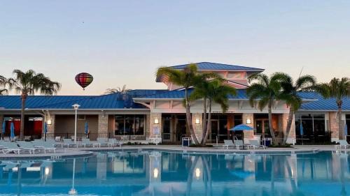 Four Corners House | Come stay at this wonderful vacation home for a relaxing stay!