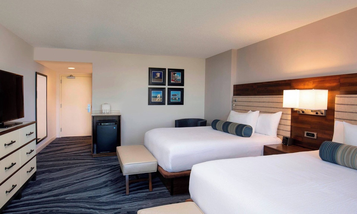 Key Largo Hotel | Courtyard by Marriott Key Largo