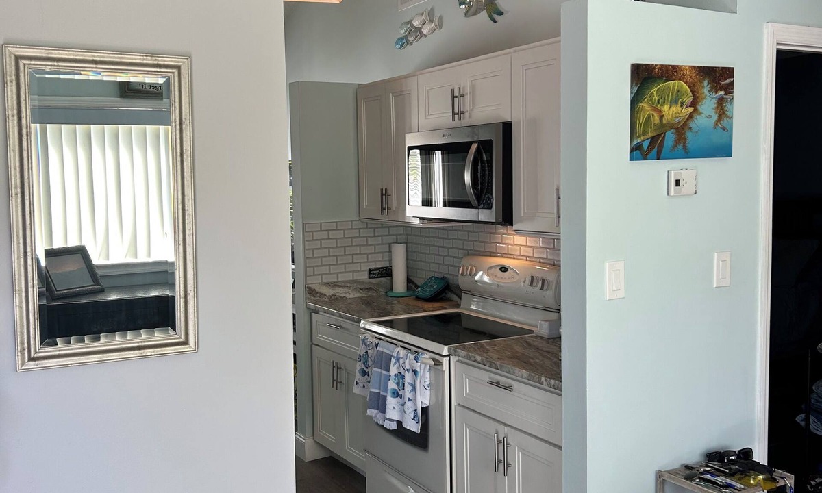 Port Canaveral Condo | Cozy 1-bedroom condo in wonderful Cape Canaveral, complex on beach.