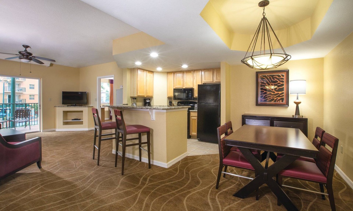 Survey Creek Condo | Cozy 2-Bedroom Gated Pompano Beach Resort with Spa, Tennis, Golf, Heated Pools