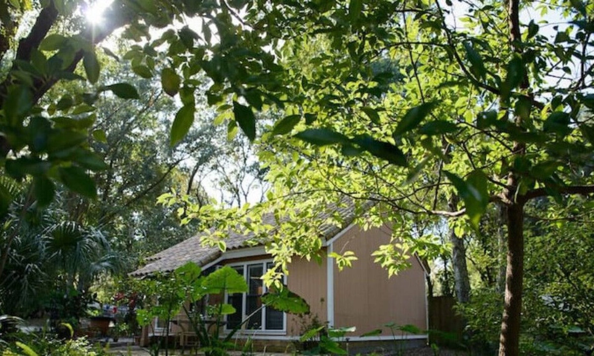 Windermere House | Cozy Cottage in the heart of Orlando's attractions