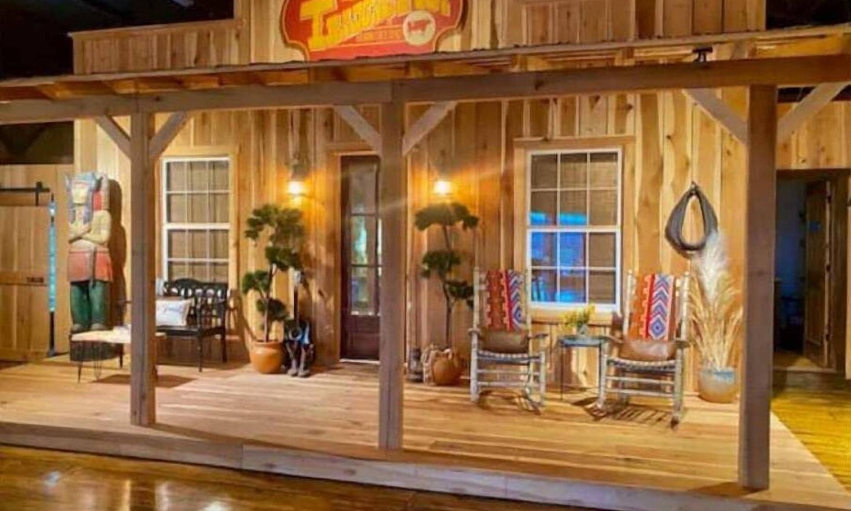 Vinemont House | Cozy cowboy retreat that feels like a western town overlooking a beautiful ranch