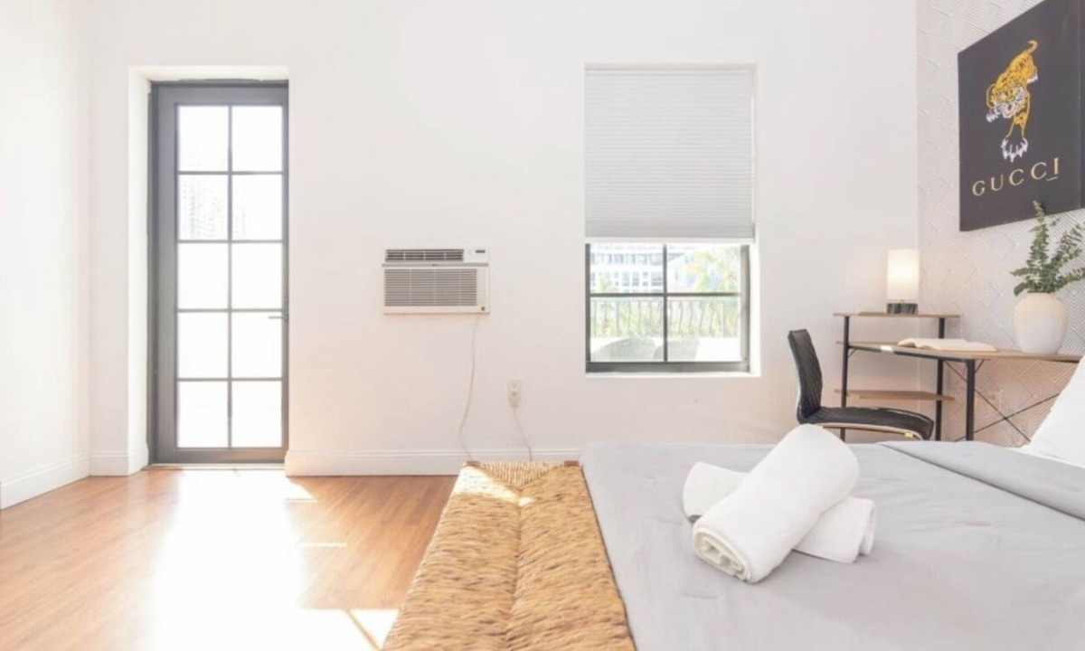 Town Square Apartment | Cozy One Bedroom Apartment Miami